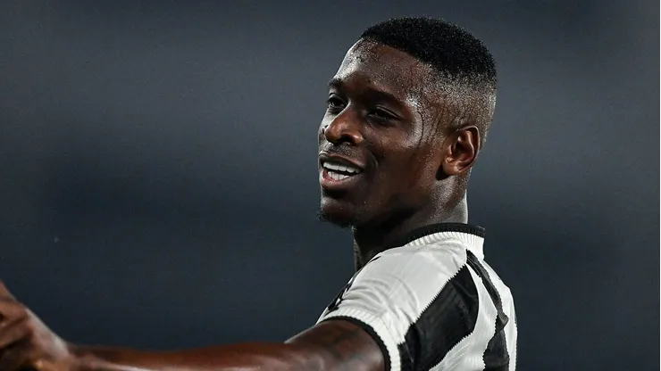 Luiz Henrique toma decisão sobre futuro no Botafogo