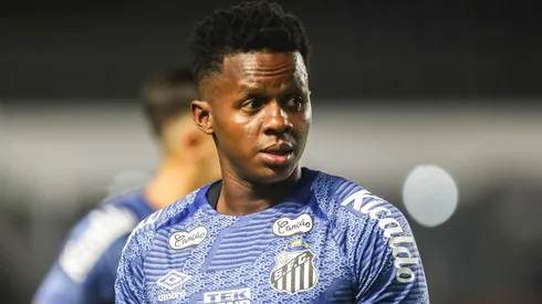 Cazares fez apenas um gol e não convenceu diretoria do Peixe em 2024