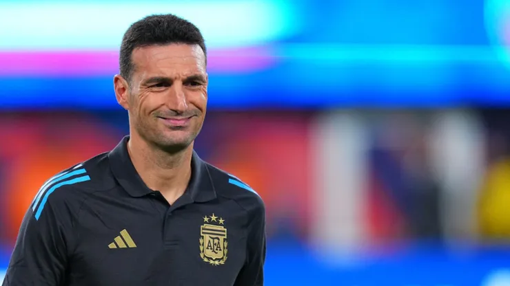 Treinador da Argentina foi punido. Mitchell Leff/Getty Images.