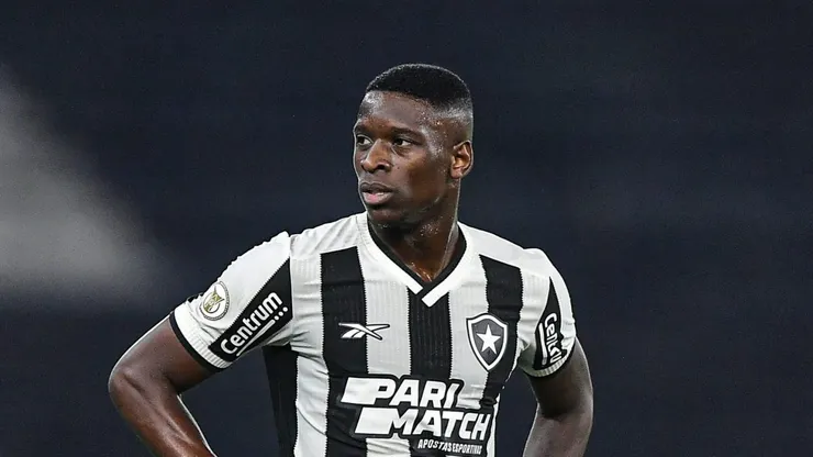 Luiz Henrique do Botafogo. Foto: Thiago Ribeiro/AGIF