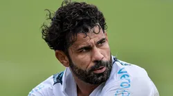 Diego Costa quer acelerar sua volta ao Grêmio.