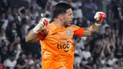 Juan Espínola, do Olimpia, foi indicado pelo departamento do Corinthians e está próximo de fechar