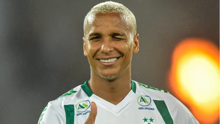 Deyverson durante partida entre Botafogo e Cuiabá, no Estádio Nilton Santos, pelo Campeonato Brasileiro de 2022, no dia 01/11.