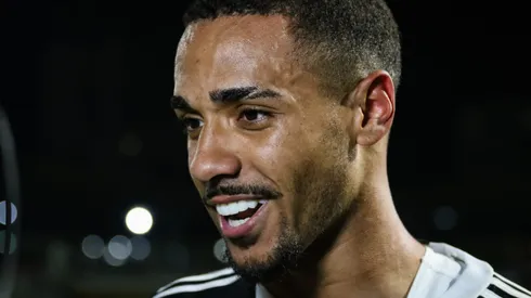 Rômulo foi o herói da vitória desta quarta diante do Inter.