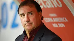 Nestor Lorenzo prepara o time da Colômbia contra a Costa Rica.