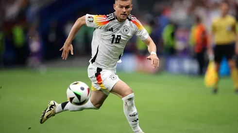 Alemanha e Dinamarca duelam nas oitavas de final.