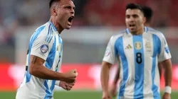 Argentina duela contra o Peru, mas já com a classificação no bolso.