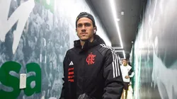 Pedro durante a chegada no Estádio Alfredo Jaconi. Foto: Marcelo Cortes / CRF.