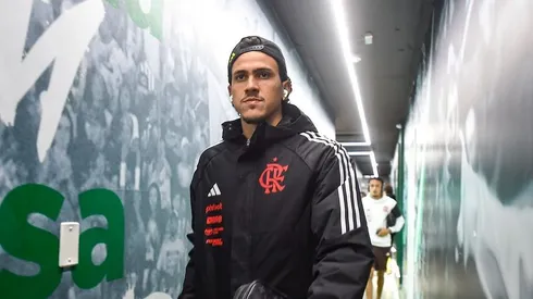 Pedro durante a chegada no Estádio Alfredo Jaconi. Foto: Marcelo Cortes / CRF.
