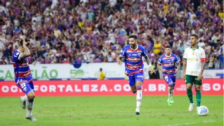 Foto: Lucas Emanuel/AGIF - Fortaleza bate Palmeiras por 3 a 0 nesta quarta-feira (26) pelo Brasileirão Série A 2024