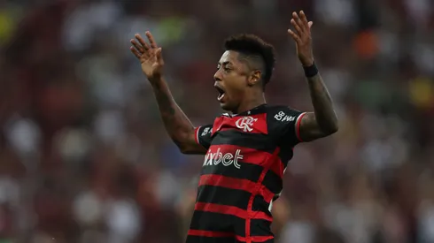 Juventude encara o Flamengo, que luta pela permanência na liderança.