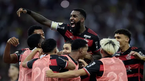 Jogadores do Flamengo comemorando gol. Foto: Alexandre Loureiro/AGIF