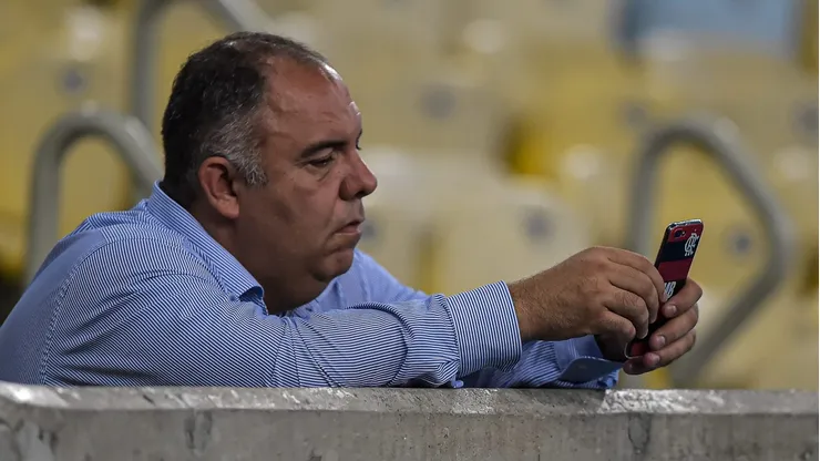 Marcos Braz cuida das negociações no Flamengo e fez proposta para trazer 1º reforço da janela