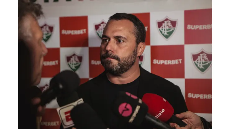 Mário Bittencourt não demorou muito para definir substituto de Diniz no Fluminense