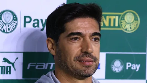 Abel durante partida contra o Juventude. Jogador deve seguir no Verdão.