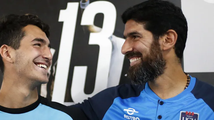 Loco Abreu virou comentarista na Copa América, mas não esqueceu o Botafogo
