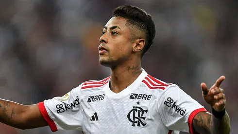Parça de Bruno Henrique no Flamengo entrou na mira do Santos para a temporada