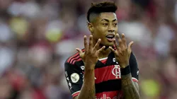 O lance que originou o pênalti foi bastante contestado pelo Fluminense