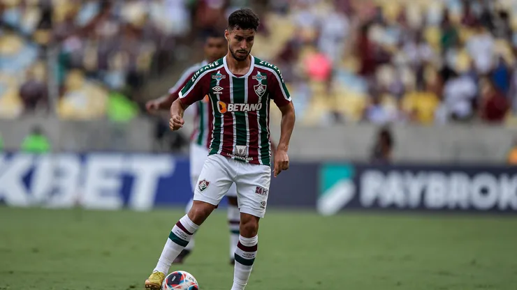 O camisa 8 jogou durante o clássico e falou sobre a marcação do pênalti