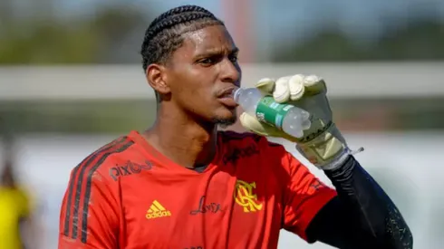 Hugo Souza, goleiro do Flamengo - Foto: Marcelo Cortes / Flamengo