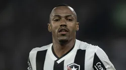 Marlon Freitas fez falta para o elenco do Botafogo. Foto: Jorge Rodrigues/AGIF