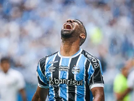 Torcida do Grêmio critica Galdino após derrota no Gre-Nal