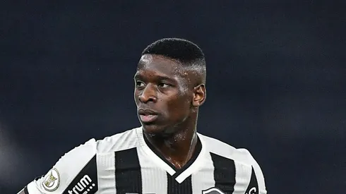 Luiz Henrique durante partida contra Athletico-PR. Atacante é criticado contra o Criciúma.