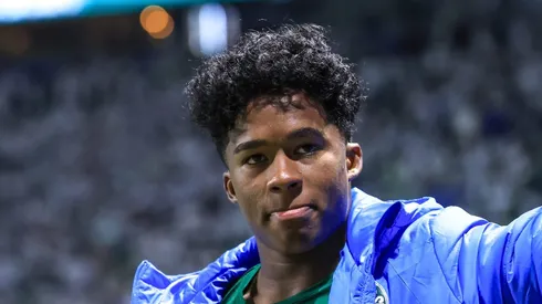 Endrick em despedida pelo Verdão. Atacante elogia jovens revelado pelo Palestra.