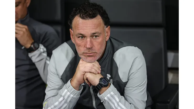 Gabriel Milito tentará manter bons números do Galo diante do Fortaleza.