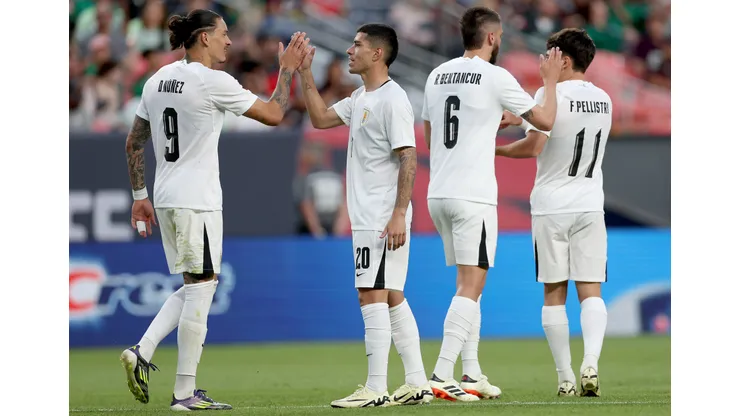 Uruguai e Bolívia duelam na 1ª rodada da Copa América.