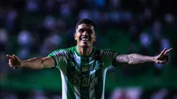 Cria da Vila comemorando gol contra o Vasco. Foto: Fernando Alves/ECJ