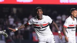 Arboleda em ação no duelo de ontem. Foto: Ettore Chiereguini/AGIF