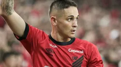 Flamengo tem intesse em Khellven, ex-Athletico