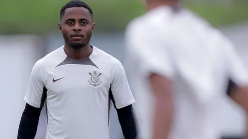 Diego Palacios em recuperação após lesão - Foto: Rodrigo Coca/Agência