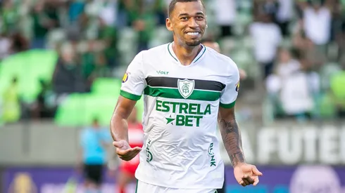 Revelado no São Paulo, Fabinho brilha no América-MG