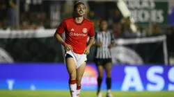 Jogador é um dos nomes negociados pela diretoria. Marlon Costa/AGIF.