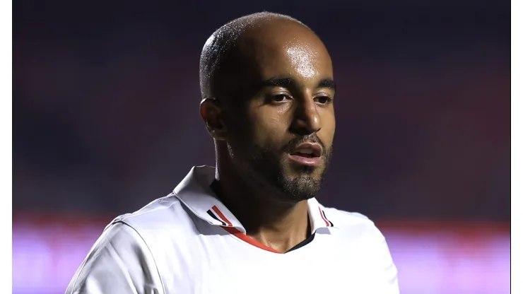 Lucas Moura puxa a fila das preocupações de Zubeldía