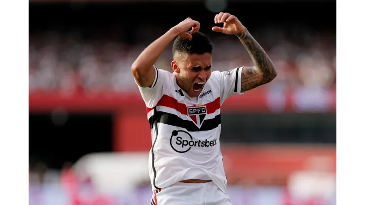 Nestor pode deixar o São Paulo