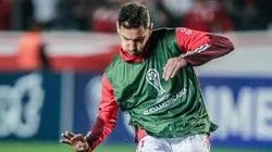 Alario será titular em Internacional x Corinthians