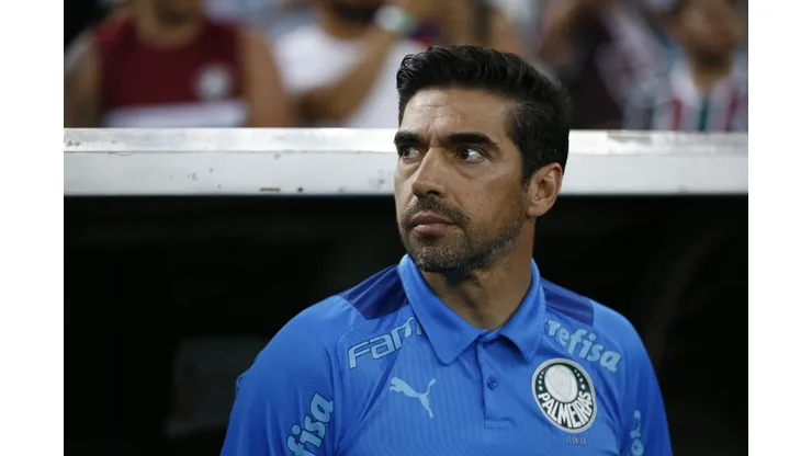 Abel Ferreira toma decisão de Dudu on Palmeiras