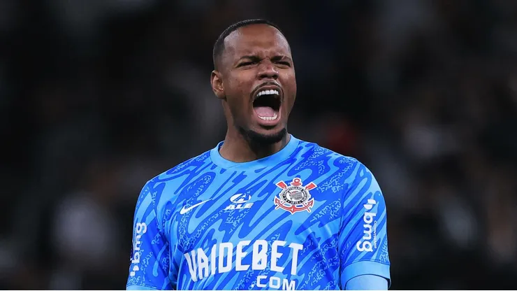Reviravolta na negociação de Carlos Miguel anima o Corinthians