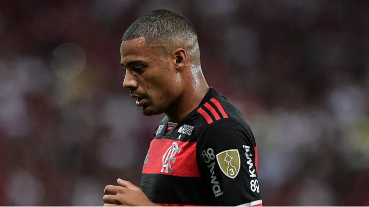 Diretoria do Flamengo é surpreendido com situação de De la Cruz vindo da Seleção