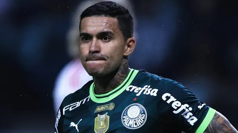 Dudu durante partida entre Palmeiras e Flamengo, no Allianz Parque, pelo Campeonato Brasileiro de 2023, no dia 08/07.