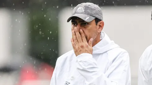 Carille precisa reagir rápido no Santos.