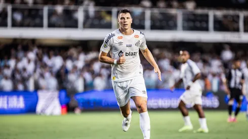 Centroavante argentino é o titular com Carille