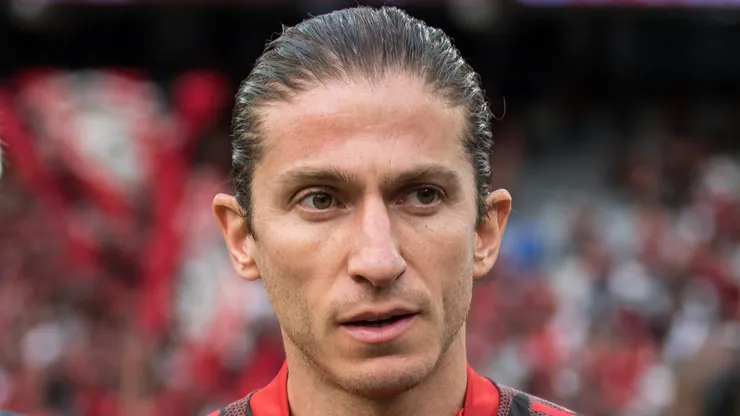 Filipe Luís, treinador das categorias de base do Flamengo. Foto: Robson Mafra/AGIF