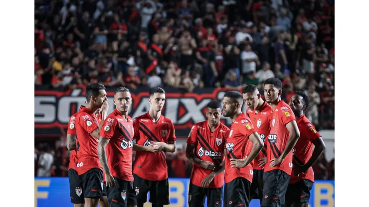 Duelo na parte debaixo da tabela do Brasileirão Série A.