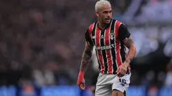 Luciano em ação na partida entre Corinthians x São Paulo - Foto: AGIF