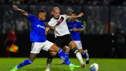 Maicon jogador do Vasco disputa lance com Rafa Silva jogador do Cruzeiro. Foto: Thiago Ribeiro/AGIF