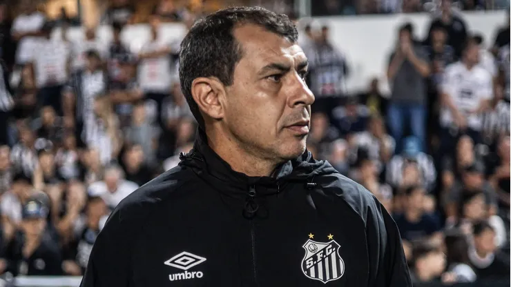 Carille tem substituto definido no Santos pela torcida